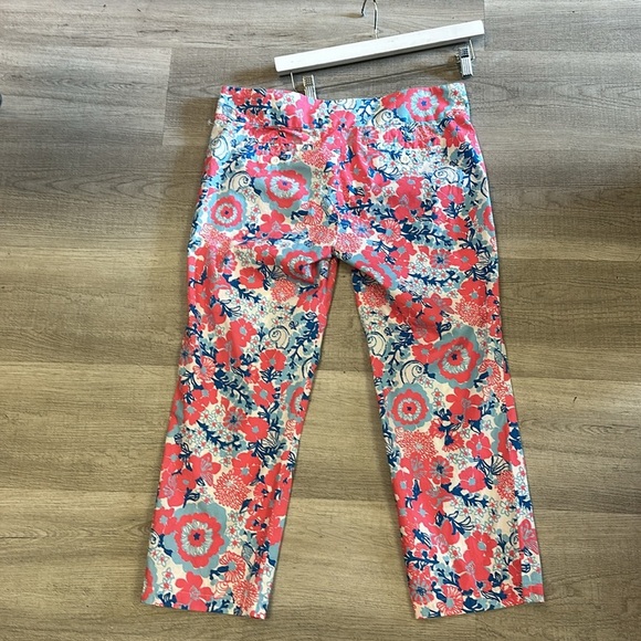 Lilly Pulitzer, Palm Beach fit pink and blue seashell Capri pants size 8 - Picture 6 of 8